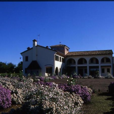 Agriturismo Due Torri Montebelluna Exterior foto