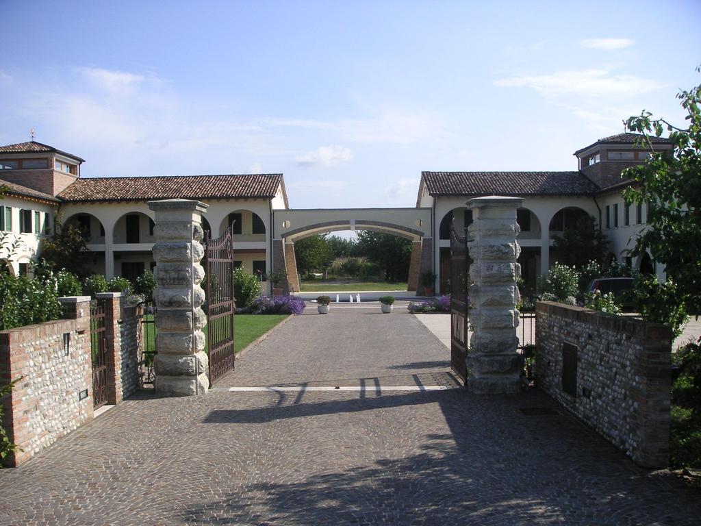 Agriturismo Due Torri Montebelluna Quarto foto